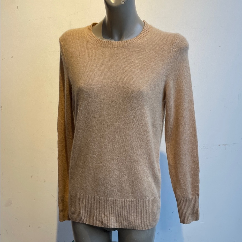 Saks Fifth Ave cashmere sweater